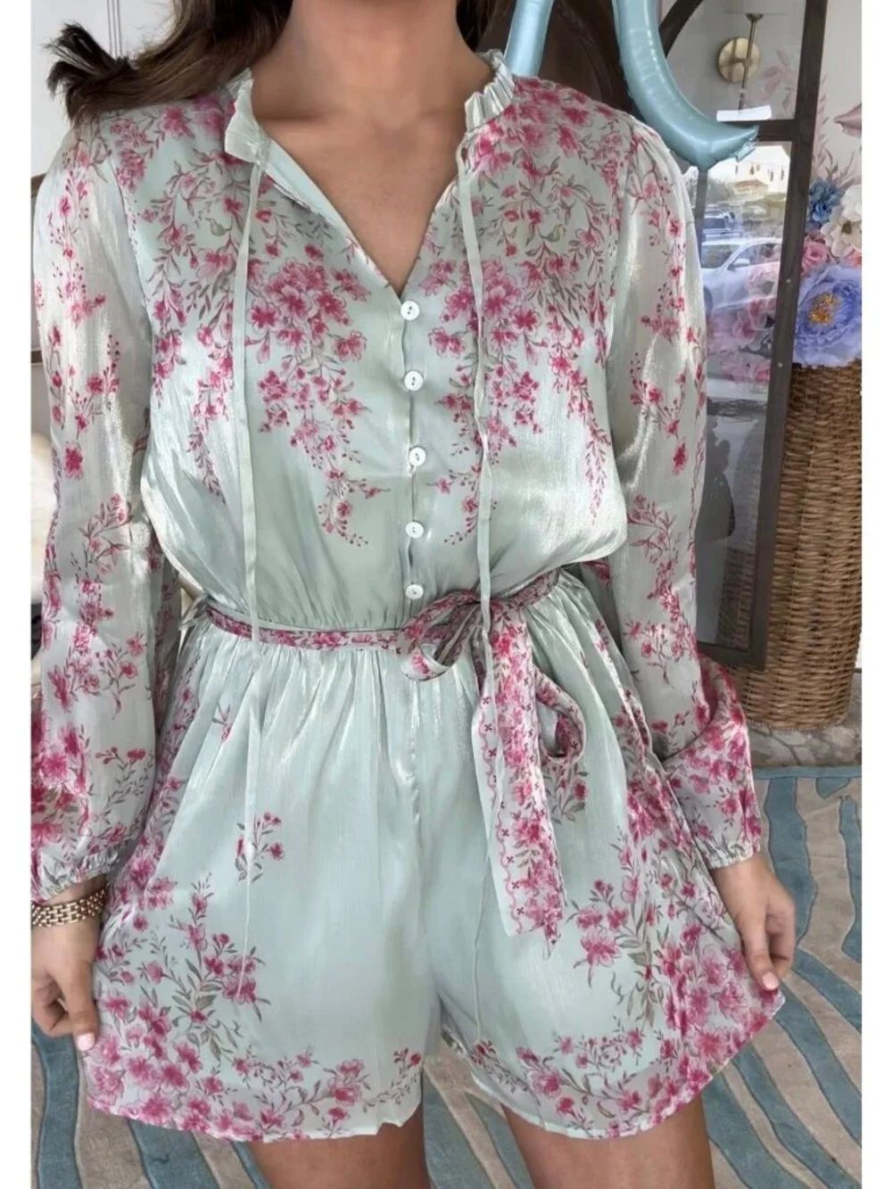 Emily Wonder Women’s Floral Long Sleeve Romper Size L